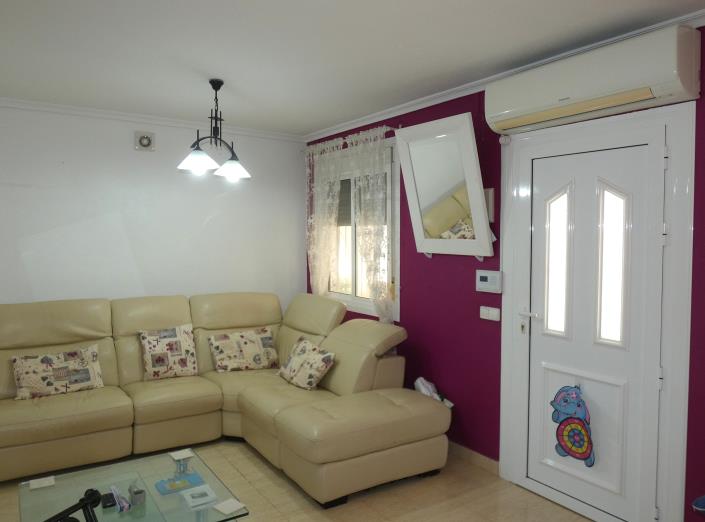 Image No.12-2 Bed Villa / Detached for sale