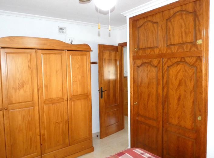 Image No.18-2 Bed Villa / Detached for sale