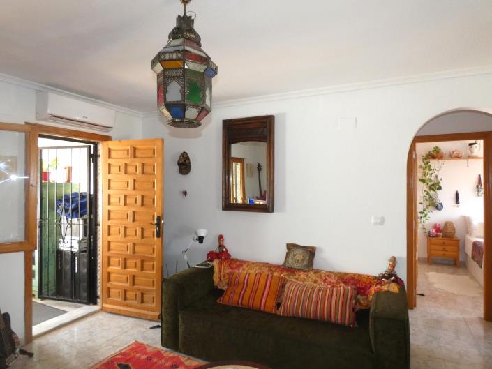 Image No.11-4 Bed Semi-Detached for sale