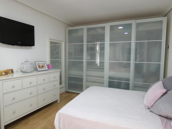 Image No.28-3 Bed Apartment for sale