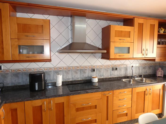 Image No.40-3 Bed Apartment for sale