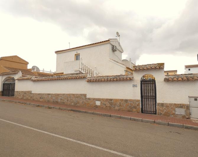 Image No.5-3 Bed Villa / Detached for sale