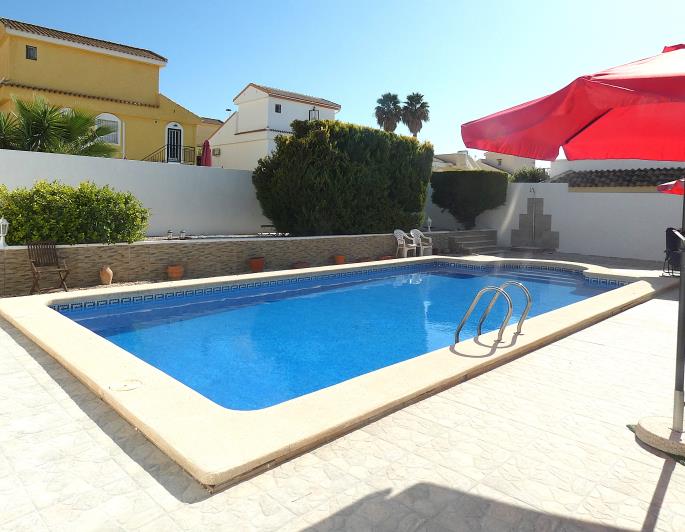 Image No.52-3 Bed Villa / Detached for sale