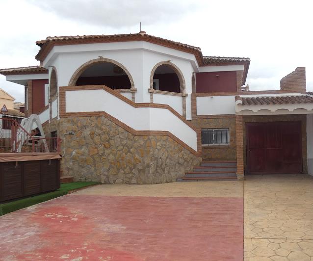 Image No.6-3 Bed Villa / Detached for sale