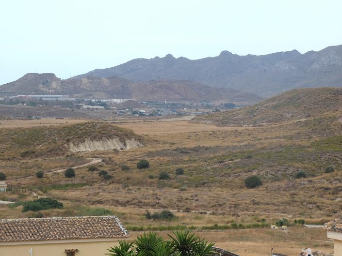 Image No.42-3 Bed Villa / Detached for sale