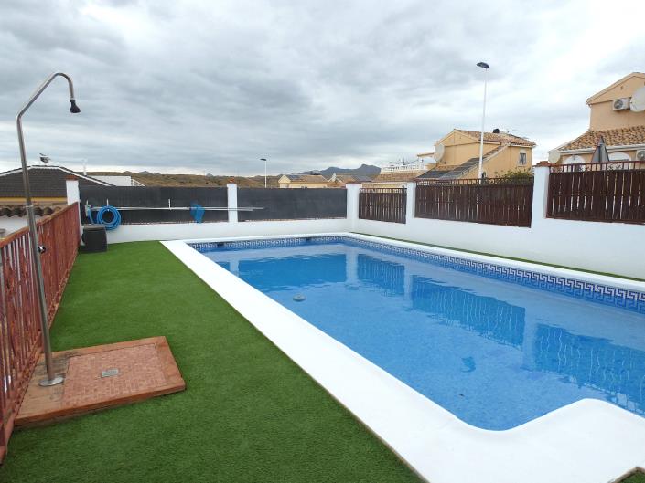 Image No.48-3 Bed Villa / Detached for sale