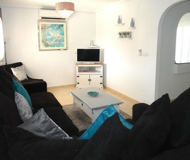 Image No.15-2 Bed Villa / Detached for sale