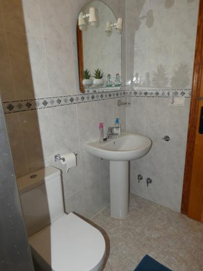 Image No.20-5 Bed Villa / Detached for sale