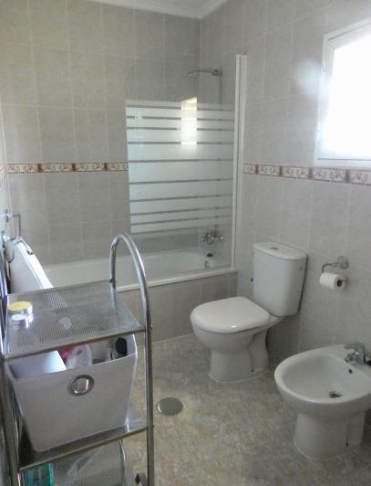 Image No.29-5 Bed Villa / Detached for sale