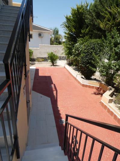 Image No.39-5 Bed Villa / Detached for sale