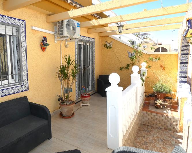 Image No.8-3 Bed Semi-Detached for sale