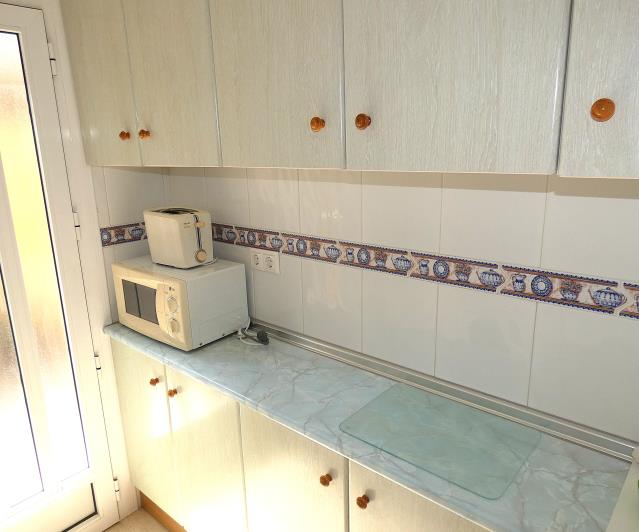 Image No.39-3 Bed Semi-Detached for sale