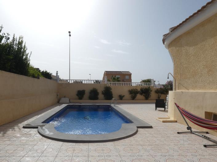 Image No.34-5 Bed Villa / Detached for sale