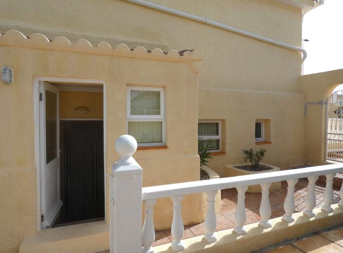 Image No.41-5 Bed Villa / Detached for sale