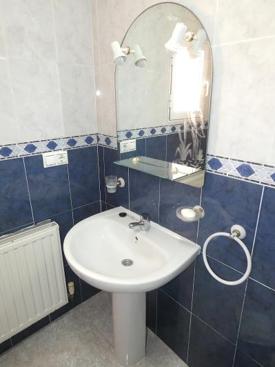 Image No.35-3 Bed Villa / Detached for sale