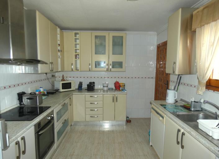 Image No.24-4 Bed Villa / Detached for sale