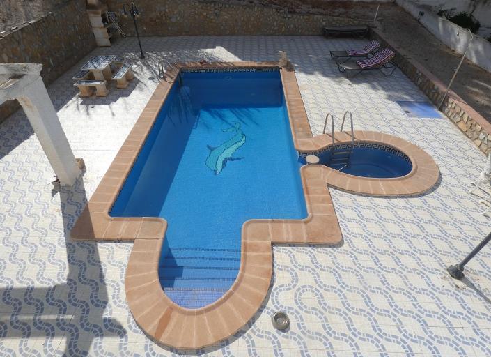 Image No.38-4 Bed Villa / Detached for sale