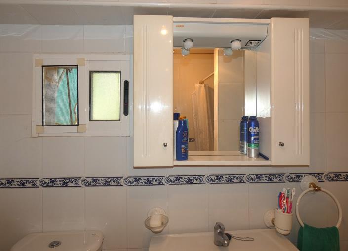 Image No.53-4 Bed Villa / Detached for sale