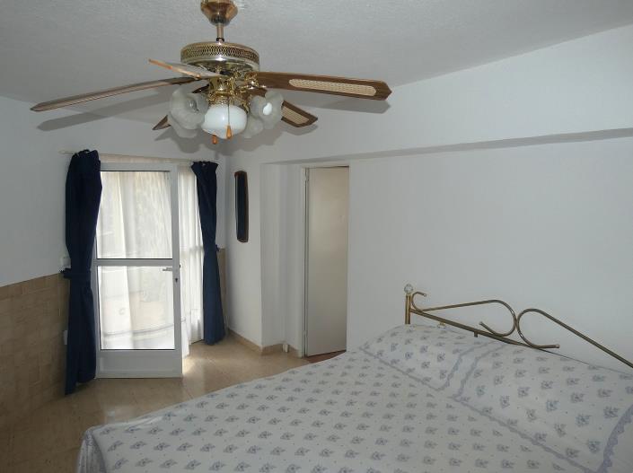 Image No.54-4 Bed Villa / Detached for sale