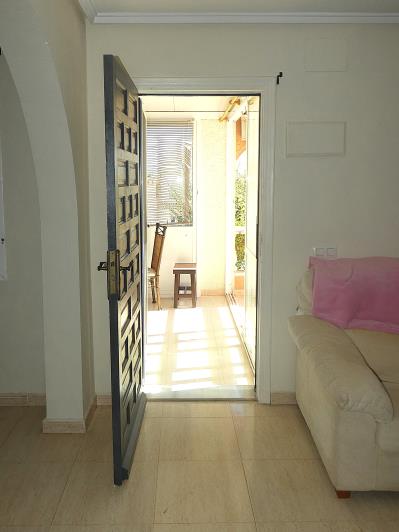 Image No.36-2 Bed Villa / Detached for sale