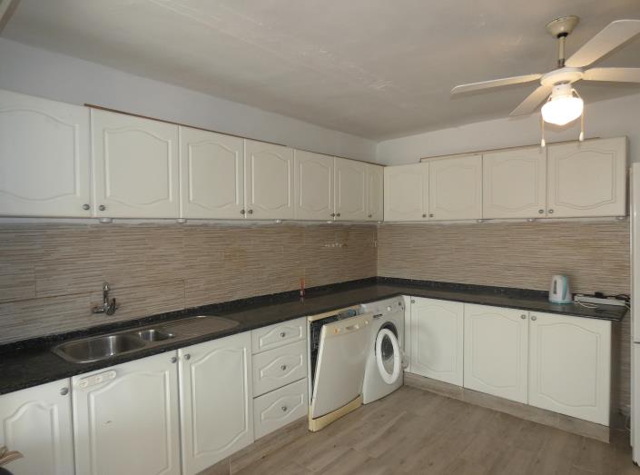 Image No.10-3 Bed Country Property for sale