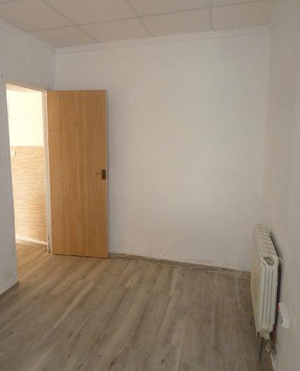 Image No.14-3 Bed Country Property for sale