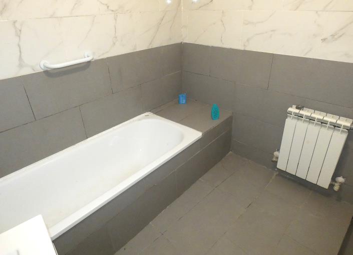 Image No.27-3 Bed Country Property for sale