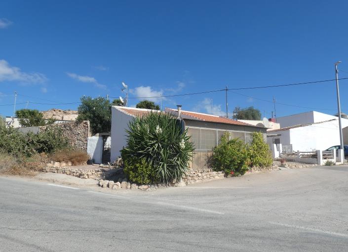 Image No.46-3 Bed Country Property for sale