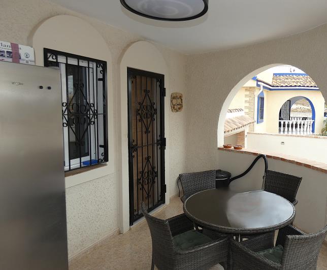 Image No.10-3 Bed Villa / Detached for sale