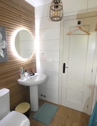 Image No.27-3 Bed Villa / Detached for sale