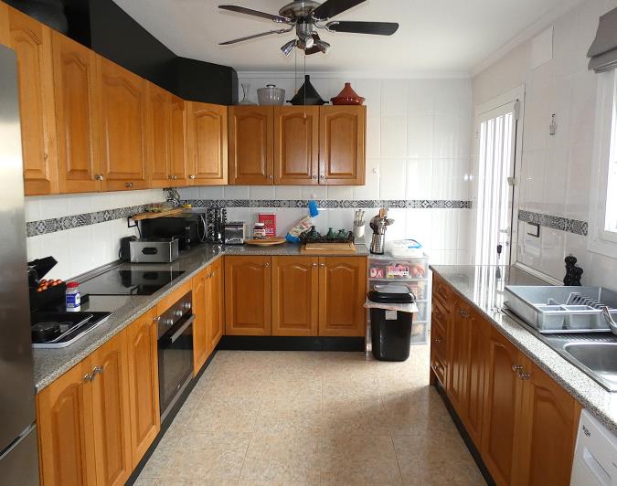 Image No.34-3 Bed Villa / Detached for sale