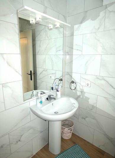 Image No.45-3 Bed Villa / Detached for sale