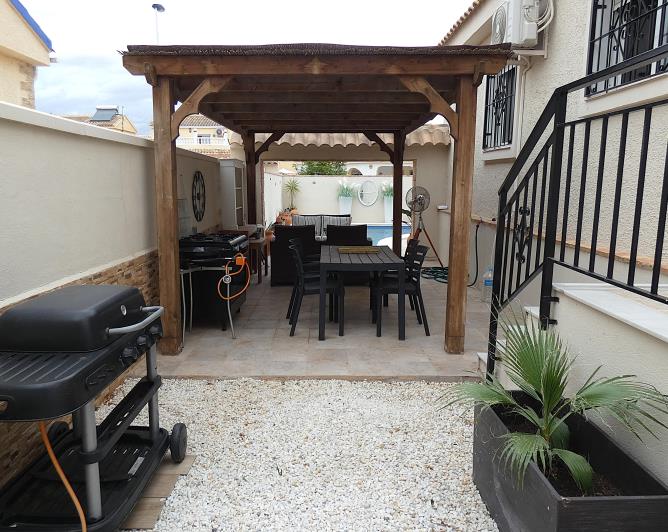 Image No.51-3 Bed Villa / Detached for sale