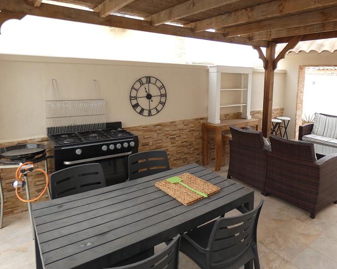 Image No.52-3 Bed Villa / Detached for sale