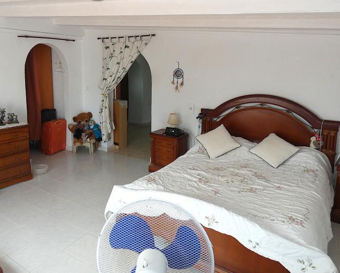 Image No.29-7 Bed Country Property for sale