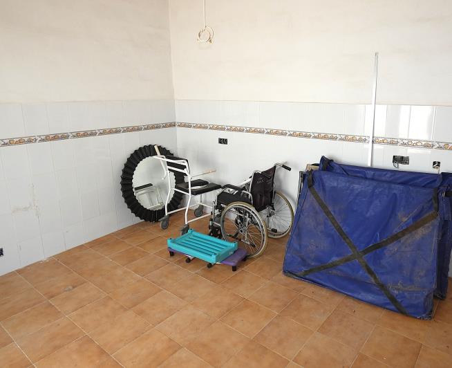 Image No.57-7 Bed Country Property for sale