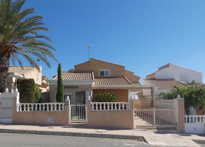 Image No.2-3 Bed Villa / Detached for sale