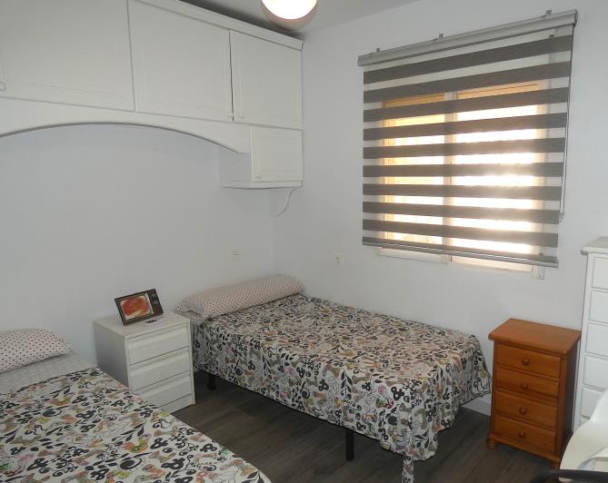 Image No.13-3 Bed Villa / Detached for sale