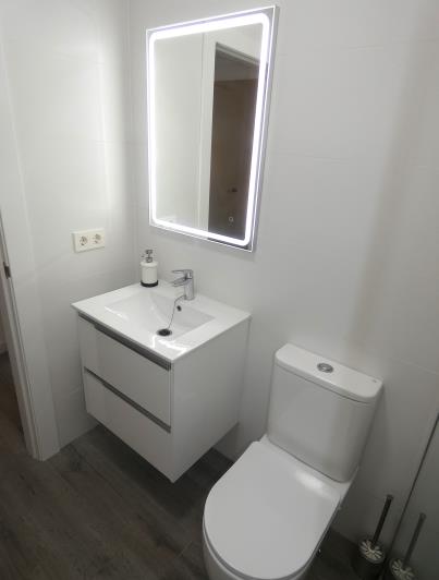 Image No.19-3 Bed Villa / Detached for sale