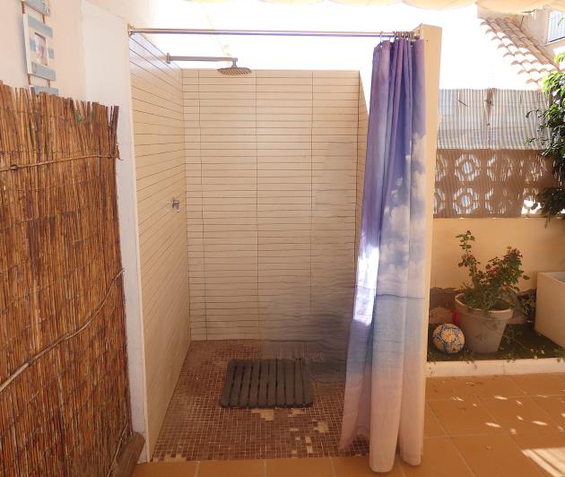 Image No.36-3 Bed Villa / Detached for sale