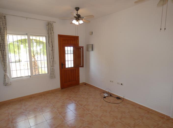 Image No.12-2 Bed Bungalow for sale