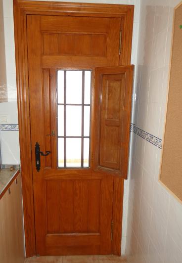 Image No.27-2 Bed Bungalow for sale