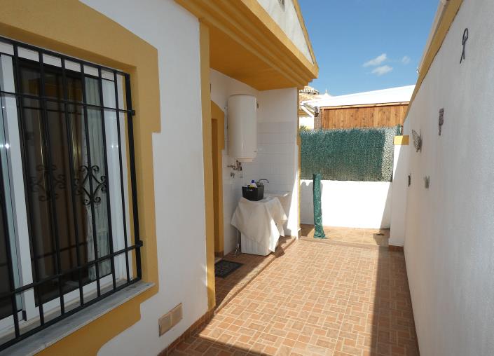 Image No.28-2 Bed Bungalow for sale