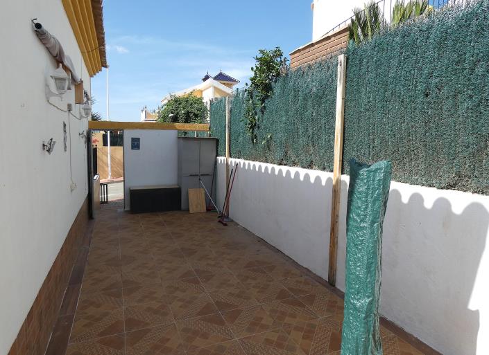 Image No.31-2 Bed Bungalow for sale