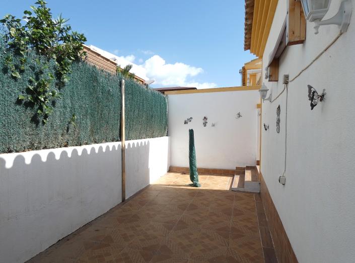 Image No.32-2 Bed Bungalow for sale