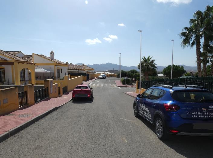 Image No.36-2 Bed Bungalow for sale