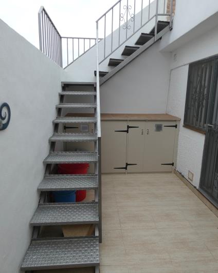 Image No.33-2 Bed Villa for sale