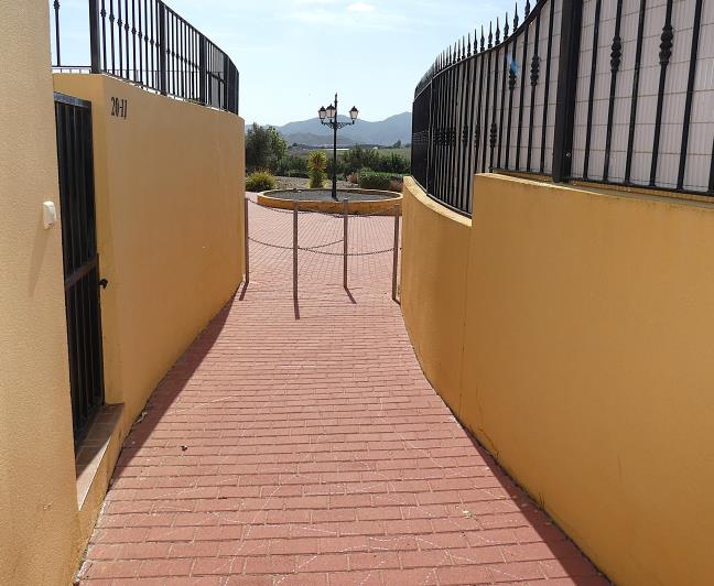 Image No.10-2 Bed Villa / Detached for sale