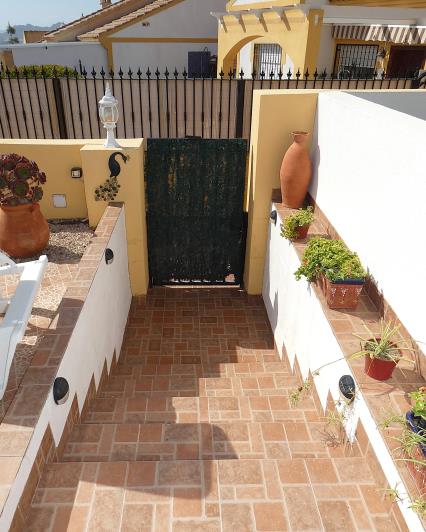 Image No.13-2 Bed Villa / Detached for sale