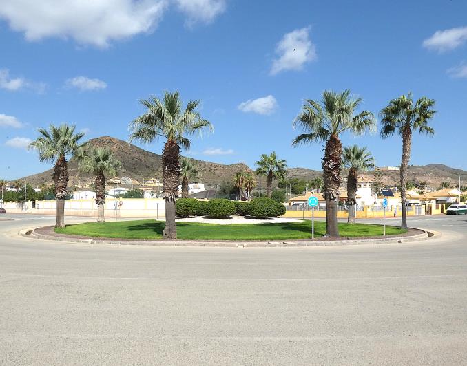 Image No.51-2 Bed Villa / Detached for sale